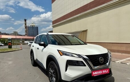 Nissan Rogue, 2020 год, 2 500 000 рублей, 3 фотография