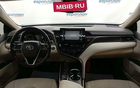 Toyota Camry, 2022 год, 3 545 000 рублей, 5 фотография