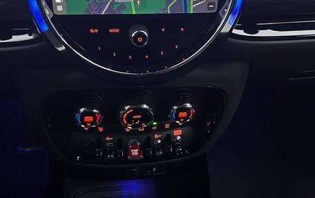 MINI Clubman, 2021 год, 3 000 000 рублей, 22 фотография