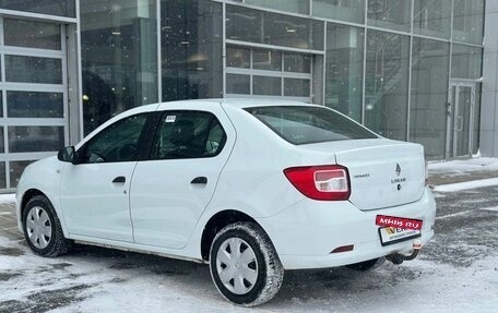 Renault Logan II, 2017 год, 745 000 рублей, 6 фотография