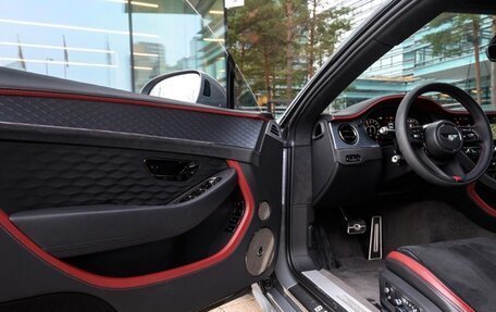 Bentley Continental GT, 2025 год, 30 777 156 рублей, 8 фотография