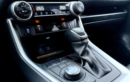 Toyota RAV4, 2022 год, 4 690 000 рублей, 30 фотография