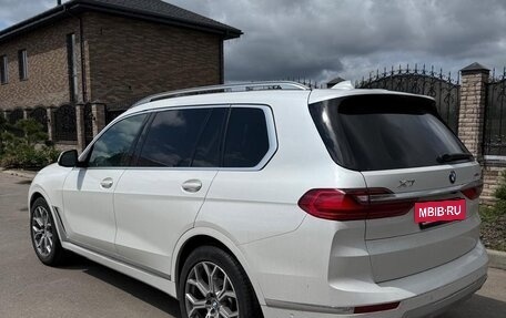 BMW X7, 2021 год, 7 400 000 рублей, 10 фотография