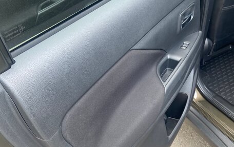 Mitsubishi Outlander III рестайлинг 3, 2020 год, 2 650 000 рублей, 13 фотография