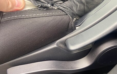 Mitsubishi Outlander III рестайлинг 3, 2020 год, 2 650 000 рублей, 14 фотография