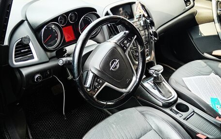 Opel Astra J, 2013 год, 820 000 рублей, 2 фотография