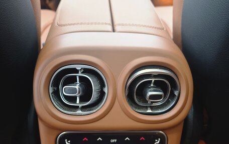 Mercedes-Benz GLC, 2023 год, 6 425 000 рублей, 14 фотография