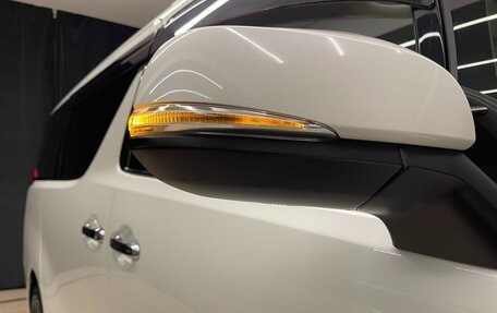 Toyota Alphard III, 2019 год, 4 150 000 рублей, 9 фотография