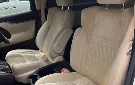 Toyota Alphard III, 2019 год, 4 150 000 рублей, 21 фотография