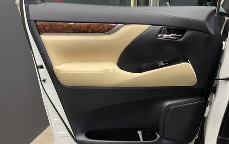 Toyota Alphard III, 2019 год, 4 150 000 рублей, 20 фотография