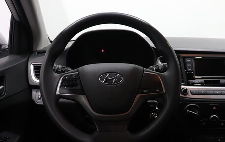 Hyundai Solaris II рестайлинг, 2018 год, 1 151 000 рублей, 10 фотография