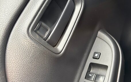 Mitsubishi L200 IV рестайлинг, 2020 год, 2 550 000 рублей, 11 фотография