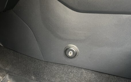 Toyota RAV4, 2019 год, 3 890 000 рублей, 12 фотография