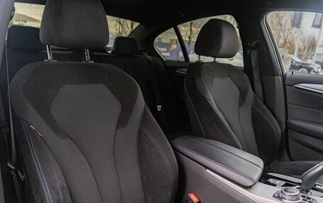 BMW 5 серия, 2019 год, 3 890 000 рублей, 12 фотография