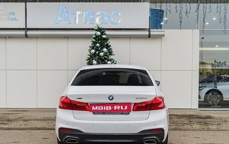 BMW 5 серия, 2019 год, 3 890 000 рублей, 4 фотография