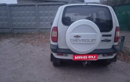 Chevrolet Niva I рестайлинг, 2003 год, 370 000 рублей, 3 фотография