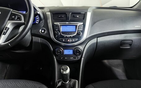 Hyundai Solaris II рестайлинг, 2012 год, 599 000 рублей, 12 фотография