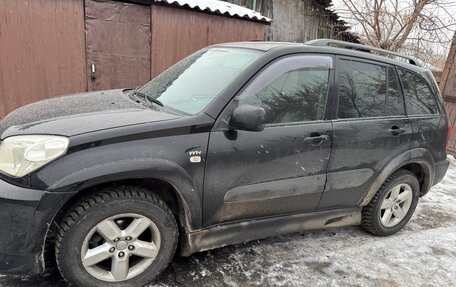 Toyota RAV4, 2005 год, 1 300 000 рублей, 2 фотография