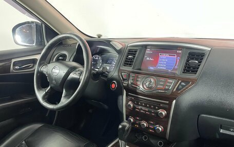 Nissan Pathfinder, 2014 год, 1 696 000 рублей, 13 фотография
