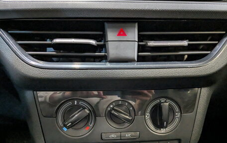 Skoda Rapid II, 2020 год, 1 275 000 рублей, 25 фотография