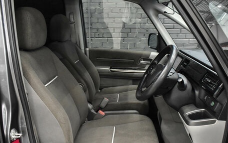 Honda Stepwgn IV, 2015 год, 1 350 000 рублей, 11 фотография