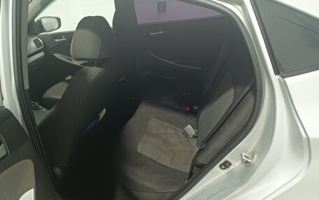 Hyundai Solaris II рестайлинг, 2013 год, 664 000 рублей, 7 фотография