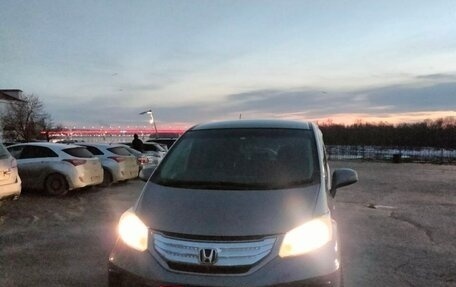 Honda Freed I, 2011 год, 1 090 000 рублей, 13 фотография