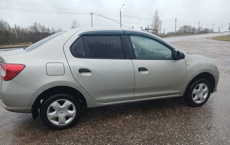 Renault Logan II, 2014 год, 600 000 рублей, 3 фотография