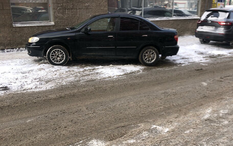 Nissan Sunny N16, 2002 год, 140 000 рублей, 3 фотография