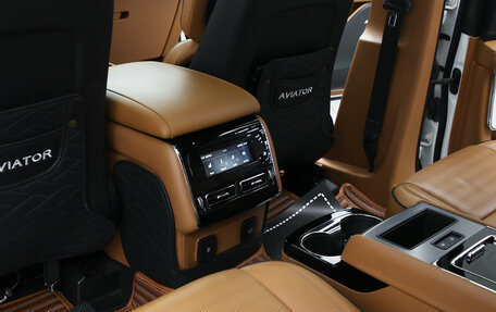 Lincoln Aviator II, 2019 год, 5 490 000 рублей, 15 фотография