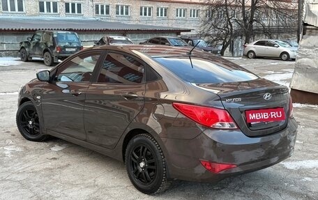 Hyundai Solaris II рестайлинг, 2015 год, 1 157 000 рублей, 7 фотография