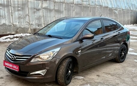 Hyundai Solaris II рестайлинг, 2015 год, 1 157 000 рублей, 4 фотография