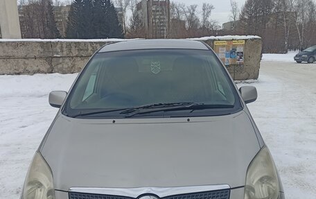 Toyota Corolla Spacio II, 2001 год, 500 000 рублей, 4 фотография