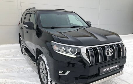 Toyota Land Cruiser Prado 150 рестайлинг 2, 2018 год, 4 774 000 рублей, 2 фотография
