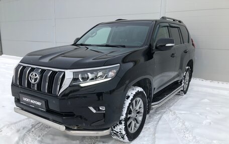Toyota Land Cruiser Prado 150 рестайлинг 2, 2018 год, 4 774 000 рублей, 3 фотография