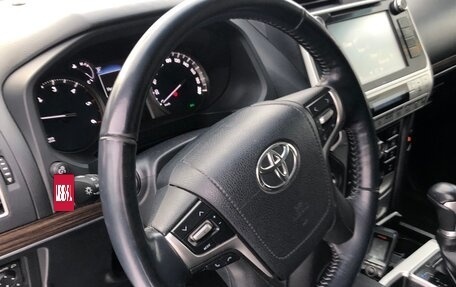 Toyota Land Cruiser Prado 150 рестайлинг 2, 2018 год, 4 774 000 рублей, 10 фотография