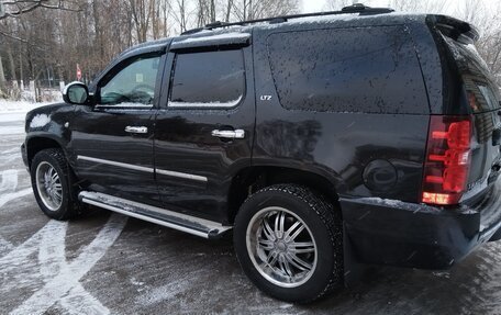 Chevrolet Tahoe III, 2012 год, 2 200 000 рублей, 4 фотография
