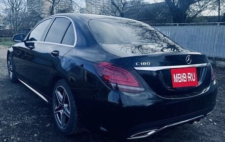 Mercedes-Benz C-Класс, 2019 год, 2 750 000 рублей, 3 фотография