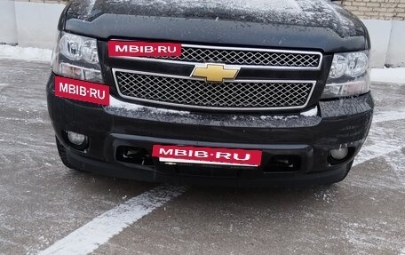 Chevrolet Tahoe III, 2012 год, 2 200 000 рублей, 2 фотография