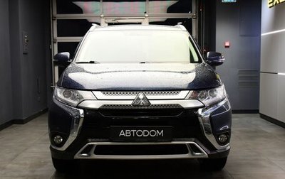 Mitsubishi Outlander III рестайлинг 3, 2020 год, 2 450 000 рублей, 1 фотография