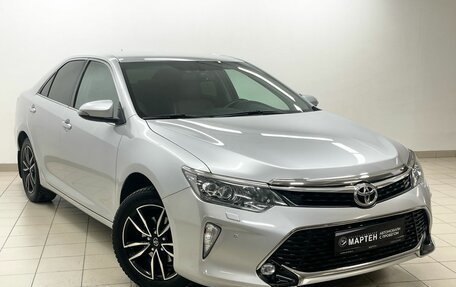 Toyota Camry, 2017 год, 2 697 000 рублей, 3 фотография