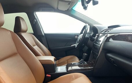 Toyota Camry, 2017 год, 2 697 000 рублей, 12 фотография