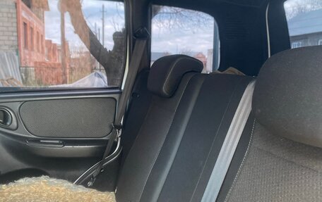 Chevrolet Niva I рестайлинг, 2017 год, 820 000 рублей, 7 фотография