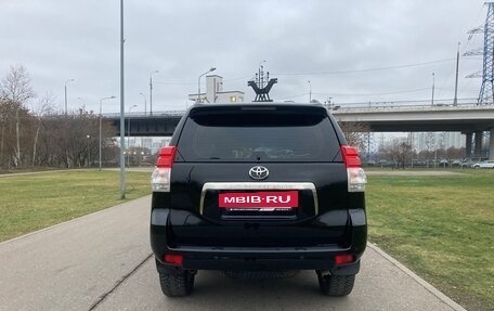 Toyota Land Cruiser Prado 150 рестайлинг 2, 2010 год, 2 950 000 рублей, 5 фотография