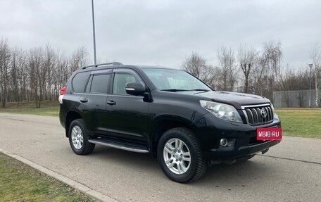 Toyota Land Cruiser Prado 150 рестайлинг 2, 2010 год, 2 950 000 рублей, 9 фотография