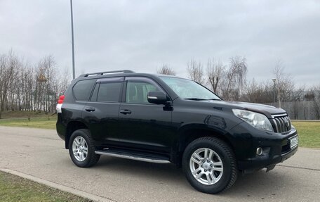 Toyota Land Cruiser Prado 150 рестайлинг 2, 2010 год, 2 950 000 рублей, 10 фотография