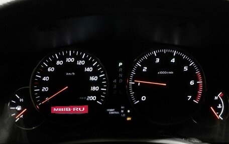 Toyota Land Cruiser Prado 120 рестайлинг, 2006 год, 2 200 000 рублей, 6 фотография