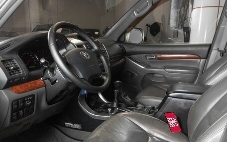 Toyota Land Cruiser Prado 120 рестайлинг, 2006 год, 2 200 000 рублей, 15 фотография