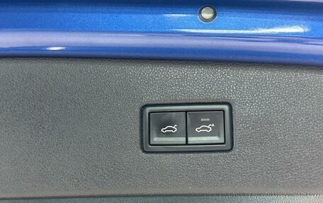 Volkswagen Tiguan II, 2018 год, 2 835 000 рублей, 21 фотография