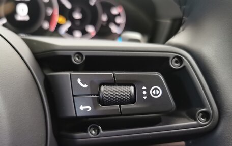 Porsche Cayenne III, 2025 год, 27 290 000 рублей, 16 фотография